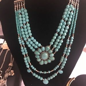Layered style turquoisetone necklace.